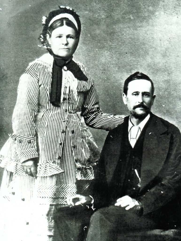 Swan Pioneers: Henry Edward Russell and Elizabeth Branscombe Rees
